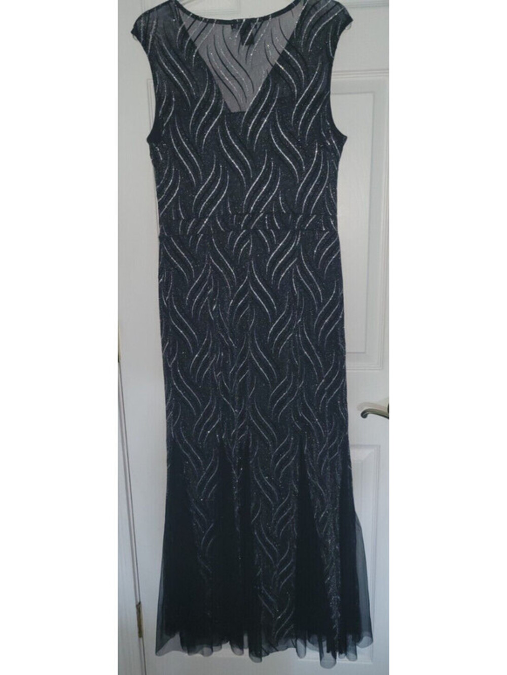 Lily & Lola Black Silver Formal Gown Sheer Mermaid Evening Dress Elegant